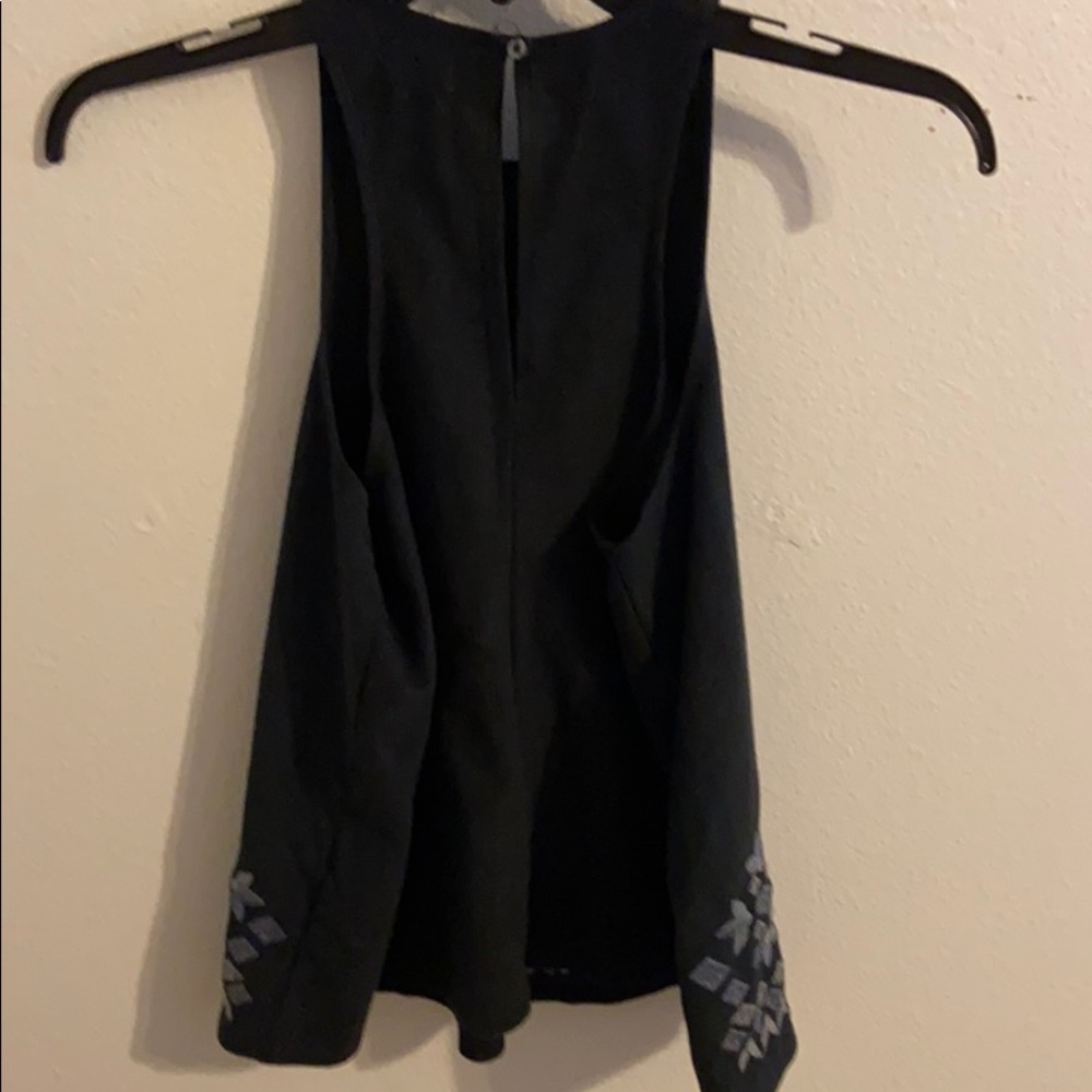 Adorable Halter Top - Picture 2 of 2